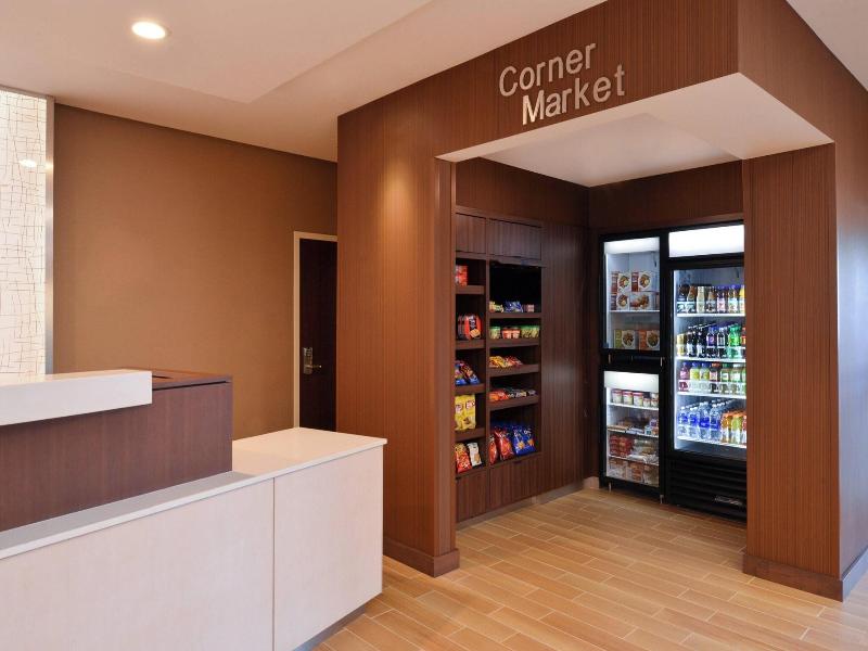 Fairfield Inn & Suites Martinsburg image