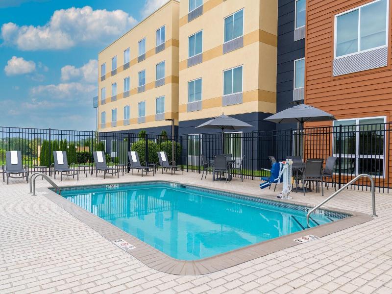 Fairfield Inn & Suites Martinsburg image