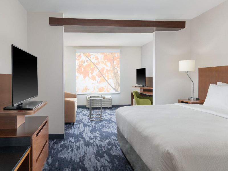 Fairfield Inn & Suites Martinsburg image