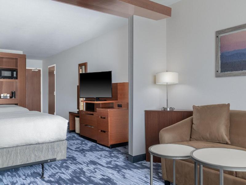 Fairfield Inn & Suites Martinsburg image