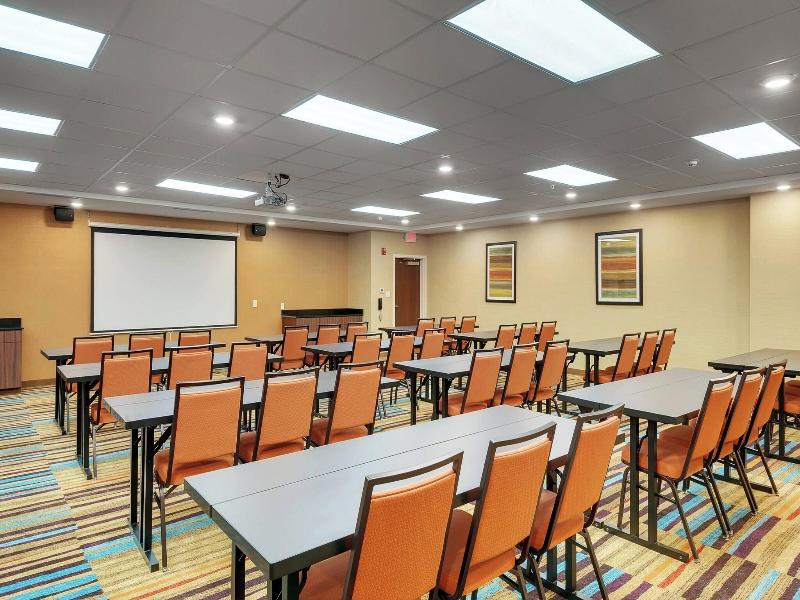 Fairfield Inn&Suites Houston Northwest/Willowbrook image