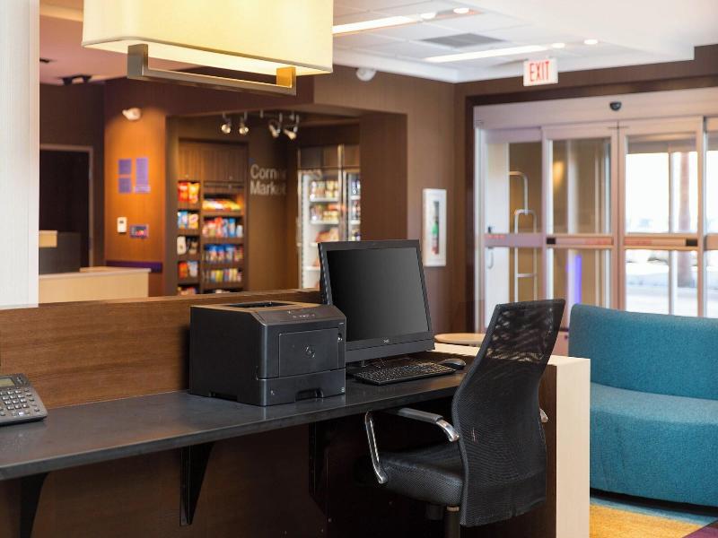 Fairfield Inn & Suites Sacramento Folsom image