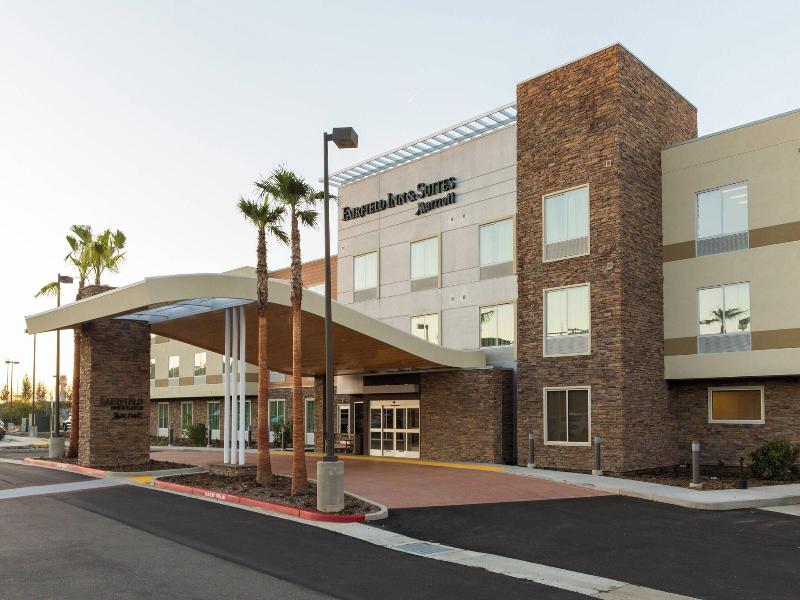 Fairfield Inn & Suites Sacramento Folsom image
