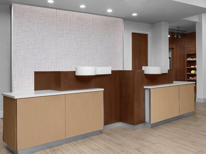 Fairfield Inn & Suites Savannah Downtown image