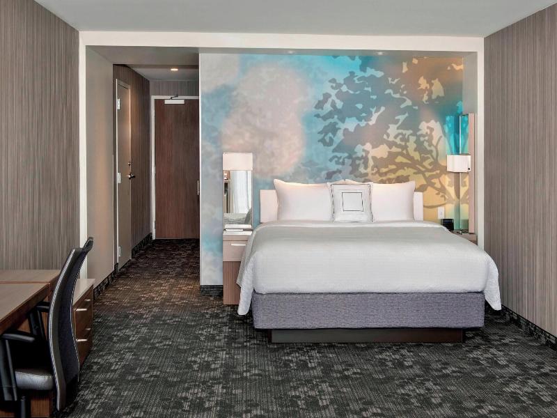 Courtyard Schenectady at Mohawk Harbor image
