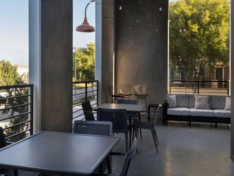 Courtyard Redwood City image
