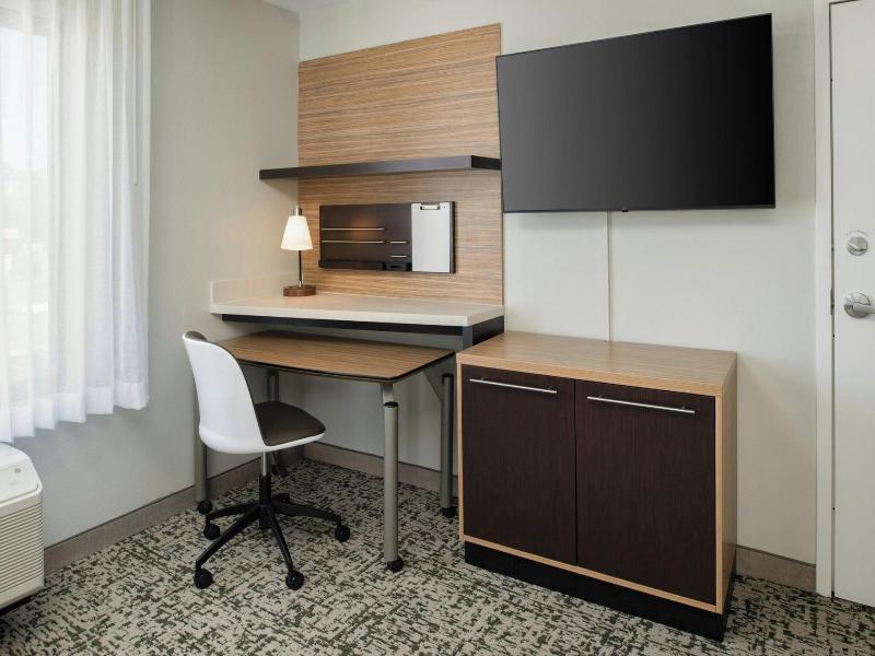 TownePlace Suites Slidell image