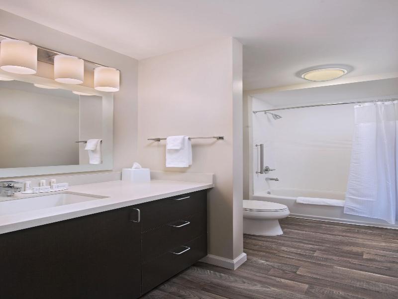 TownePlace Suites Slidell image