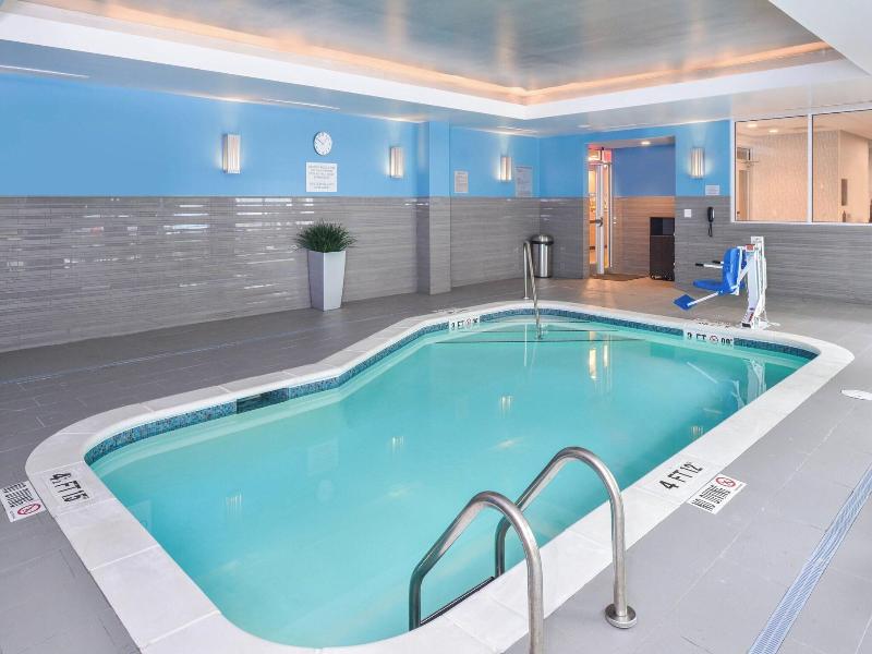 Fairfield Inn & Suites Raleigh Cary image