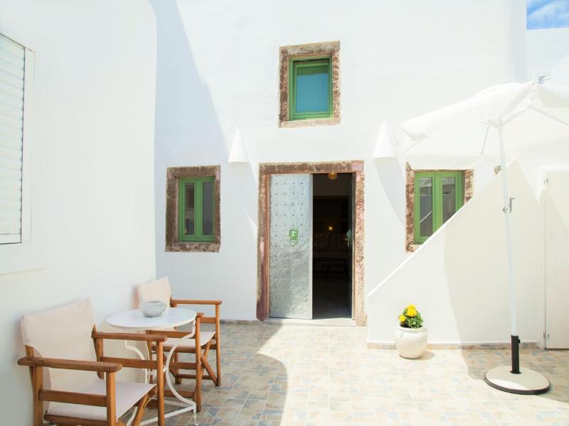 Ayoba Santorini — photo 13