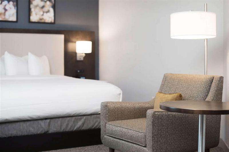 Hilton Garden Inn Minneapolis University Area — photo 195