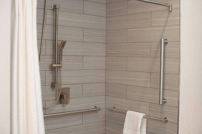 Hilton Garden Inn Minneapolis University Area image