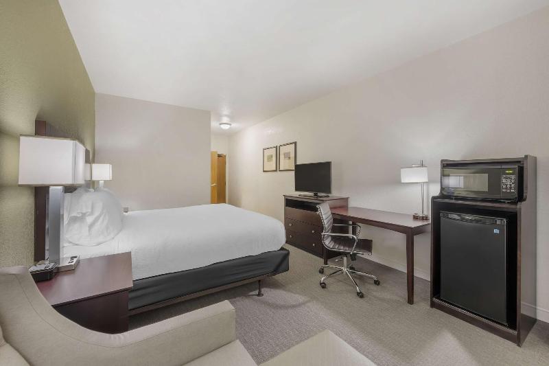 Best Western Celina image