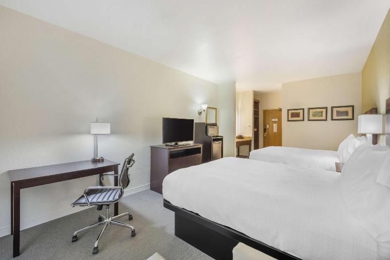 Best Western Celina image