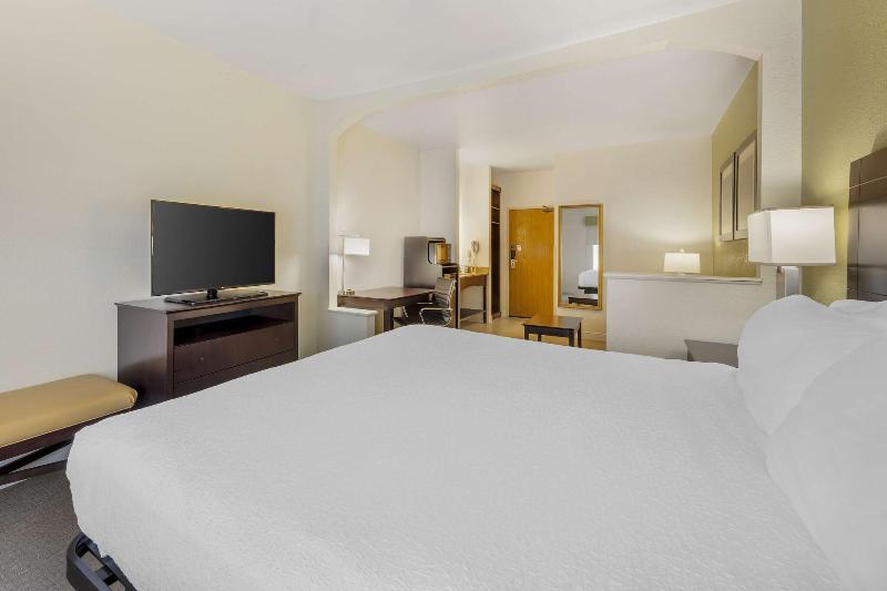 Best Western Celina image