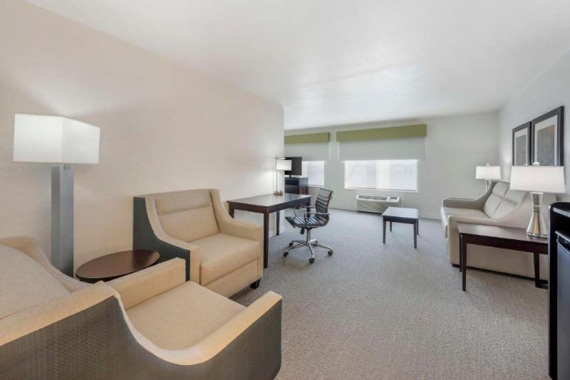 Best Western Celina image