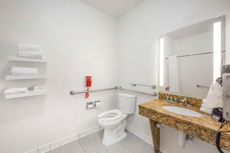 Best Western Celina image