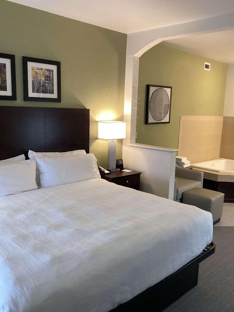 Best Western Celina image