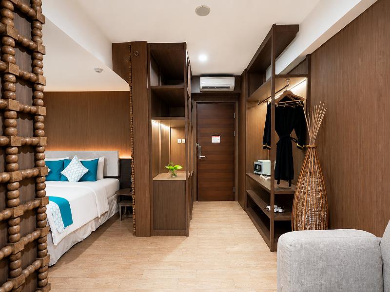 Bedrock Hotel Kuta Bali image