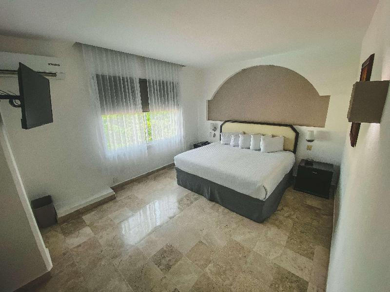 Days Inn by Wyndham Tuxtepec image