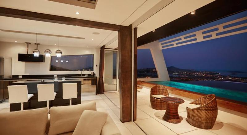 Aqua Samui Villas image
