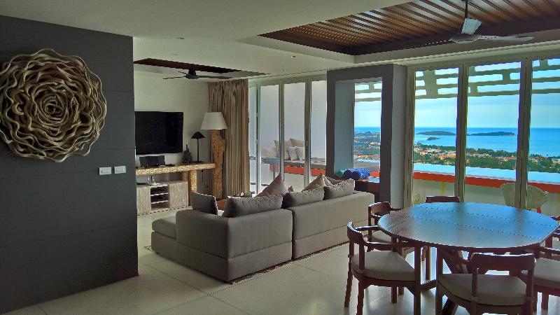 Aqua Samui Villas image