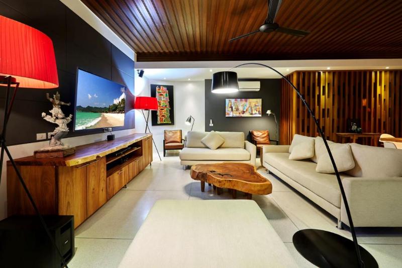 Aqua Samui Villas image