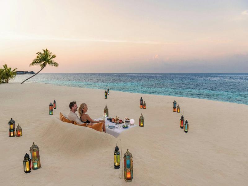The St. Regis Maldives Vommuli Resort image