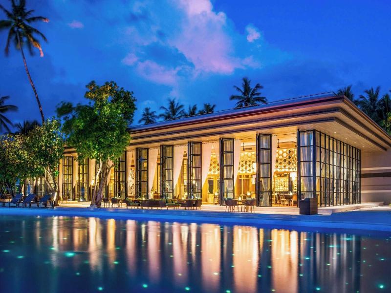 The St. Regis Maldives Vommuli Resort image