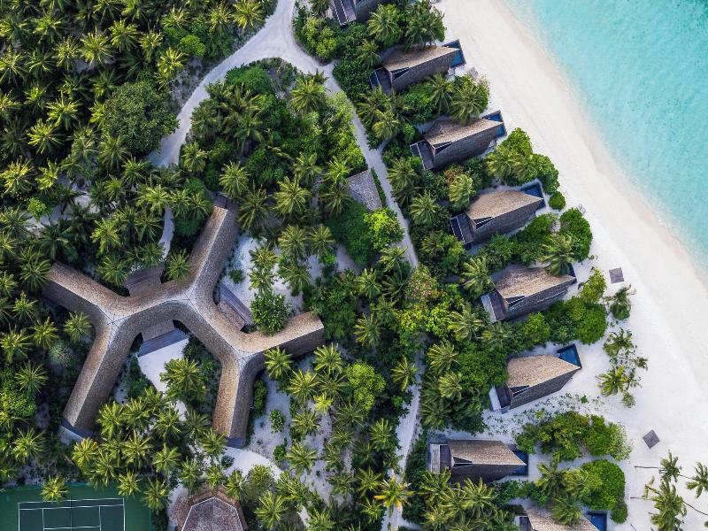 The St. Regis Maldives Vommuli Resort image