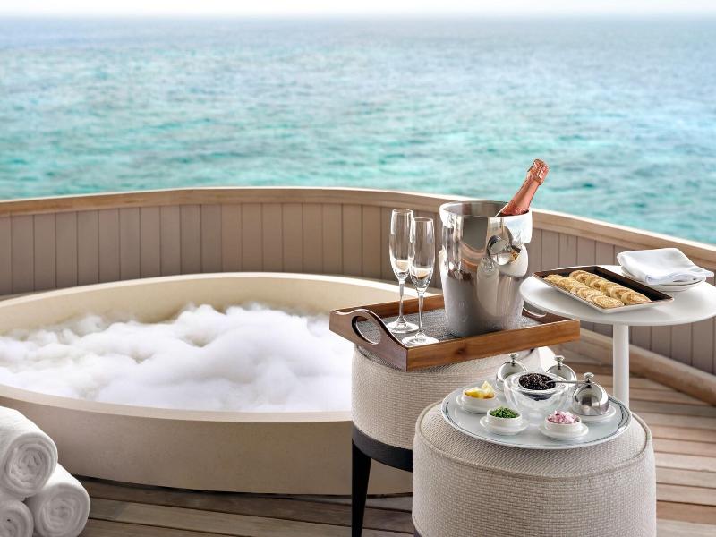 The St. Regis Maldives Vommuli Resort image