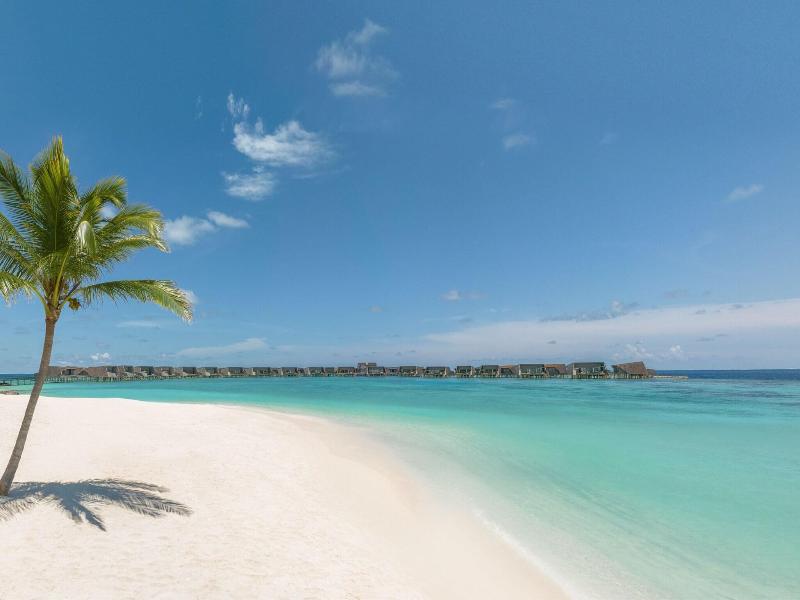 The St. Regis Maldives Vommuli Resort image