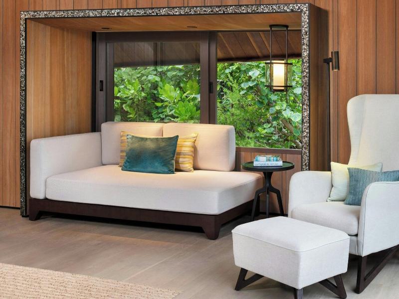 The St. Regis Maldives Vommuli Resort image