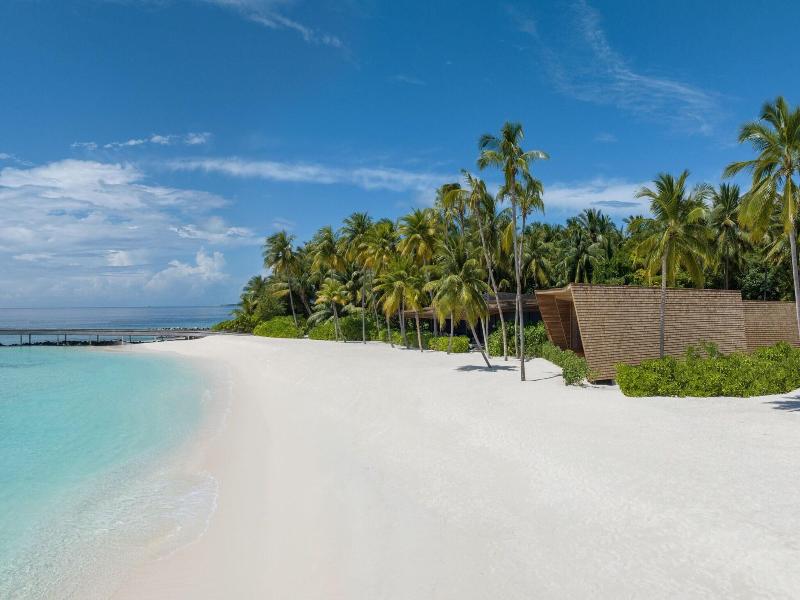 The St. Regis Maldives Vommuli Resort image