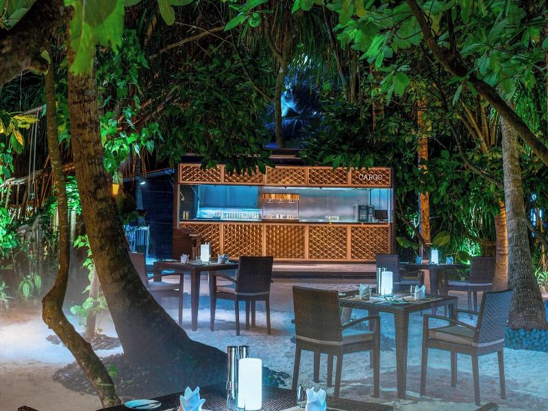 The St. Regis Maldives Vommuli Resort image