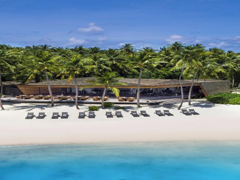 The St. Regis Maldives Vommuli Resort image