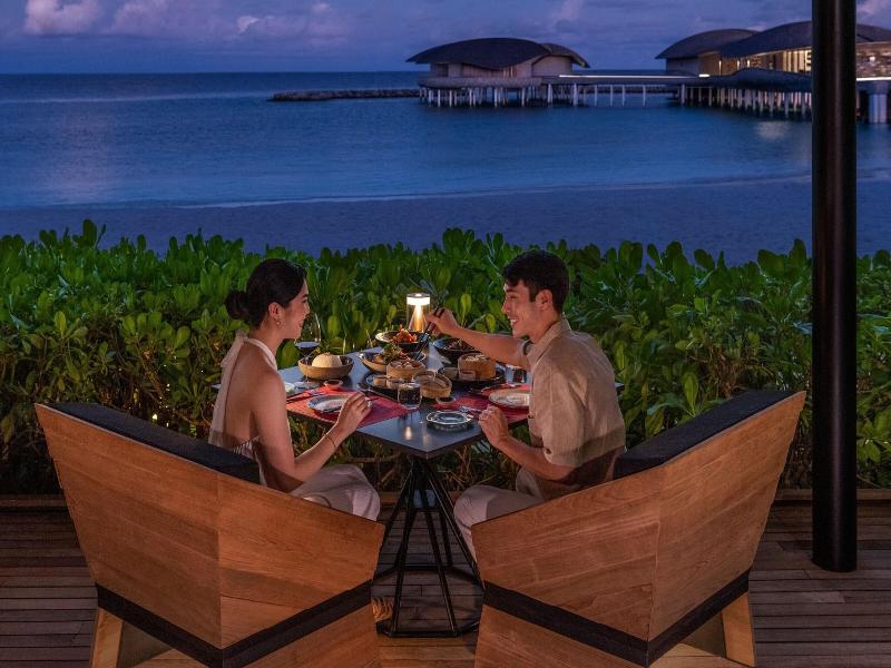 The St. Regis Maldives Vommuli Resort image