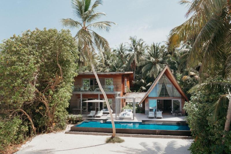 The St. Regis Maldives Vommuli Resort image