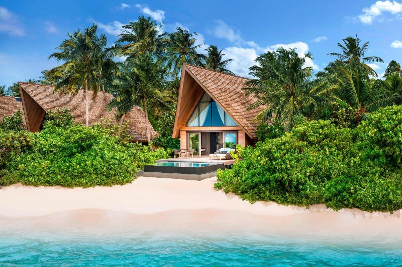 The St. Regis Maldives Vommuli Resort image