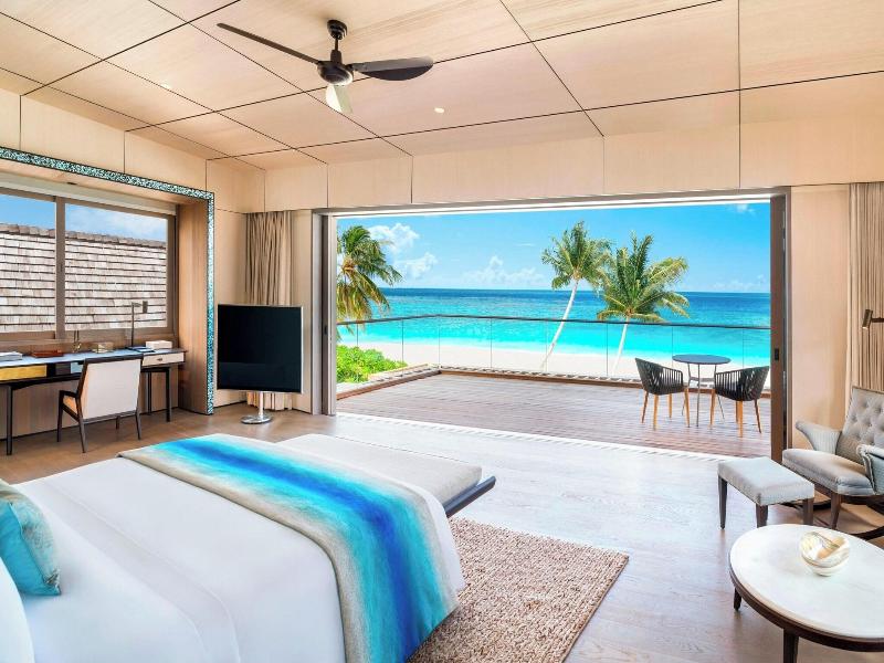 The St. Regis Maldives Vommuli Resort image