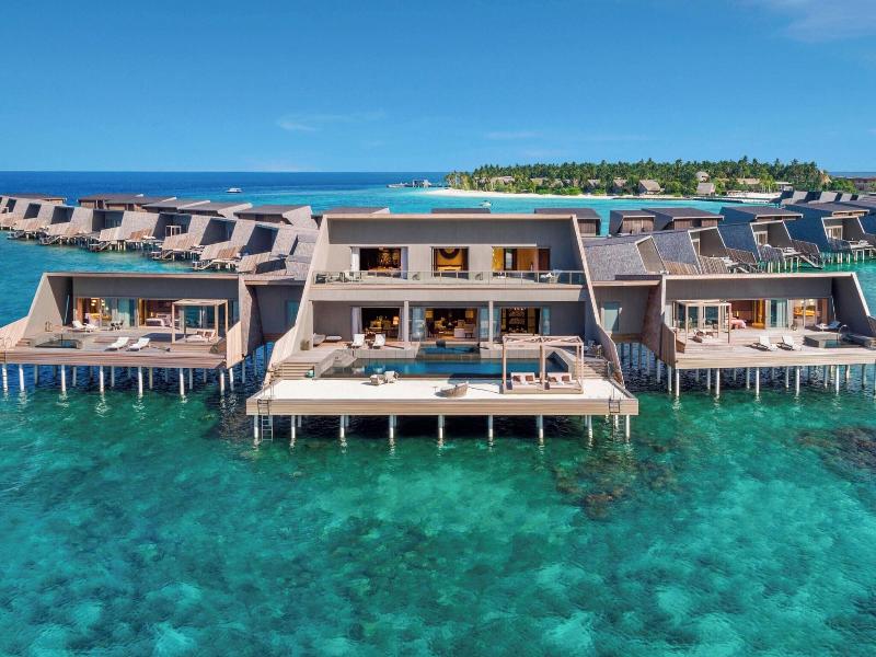 The St. Regis Maldives Vommuli Resort image