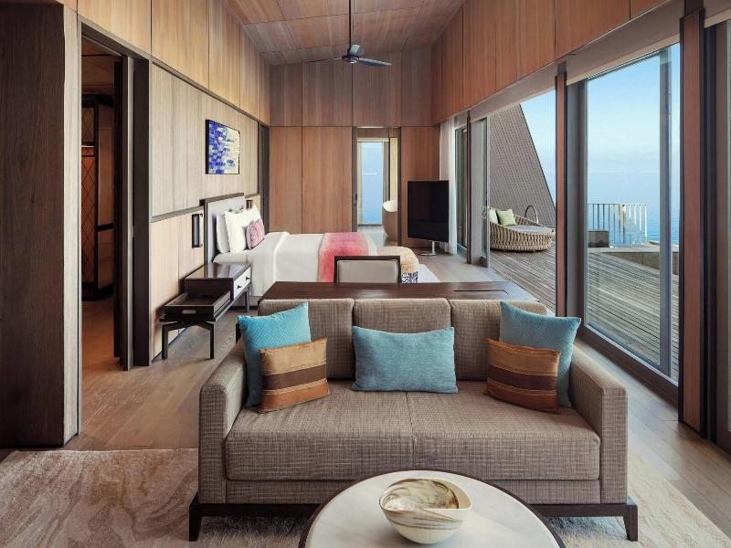 The St. Regis Maldives Vommuli Resort image