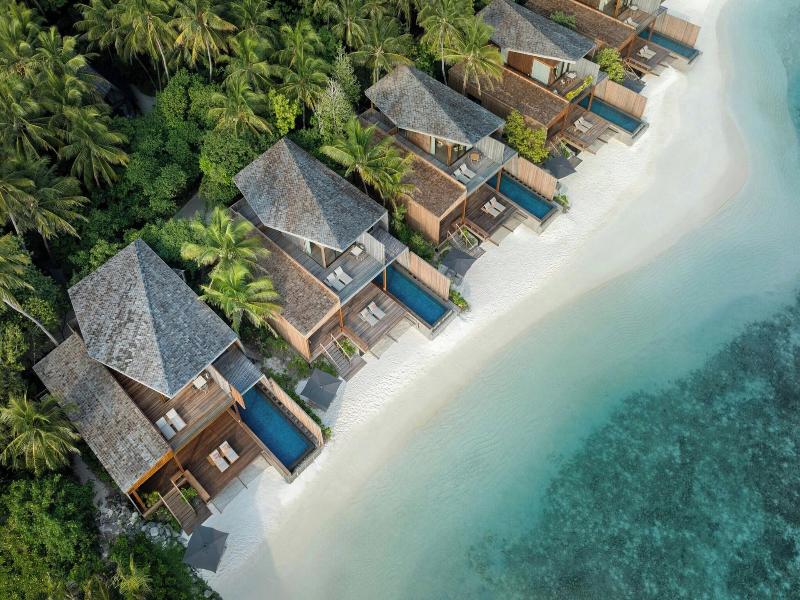 The St. Regis Maldives Vommuli Resort image