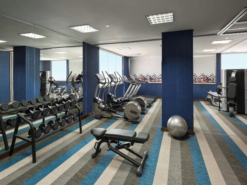 Aloft Dhahran image