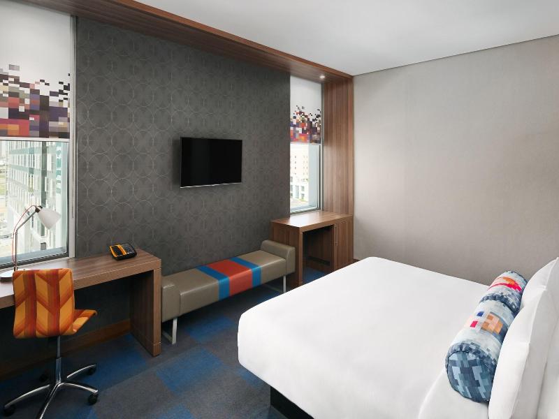 Aloft Dhahran image