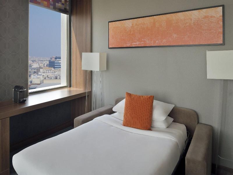 Aloft Dhahran image