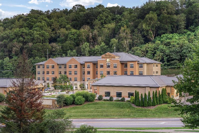 Best Western Plus Franciscan Square Inn and Suites image
