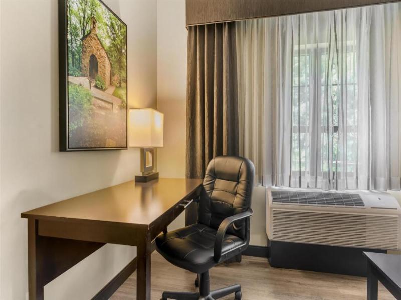 Best Western Plus Franciscan Square Inn and Suites image