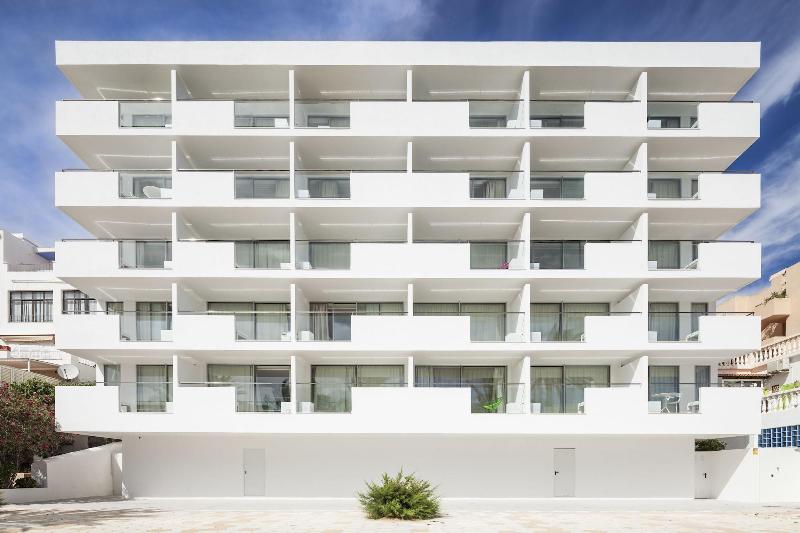 Sud Ibiza Suites image