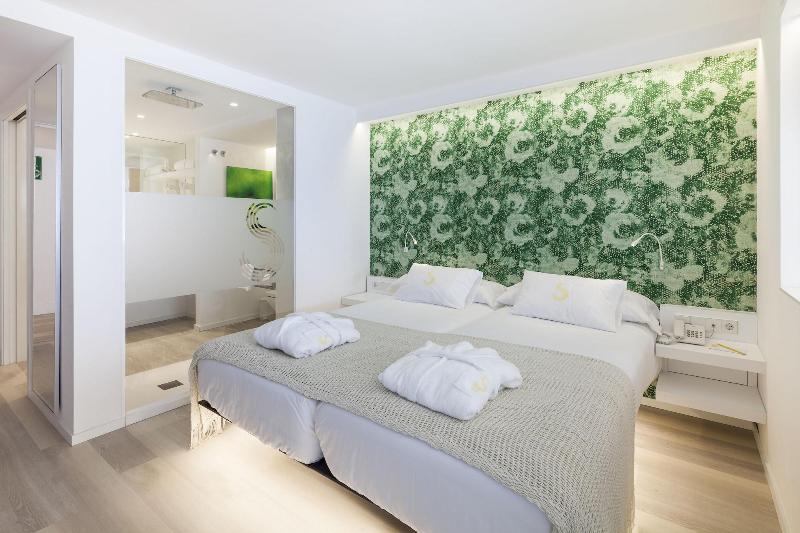 Sud Ibiza Suites image